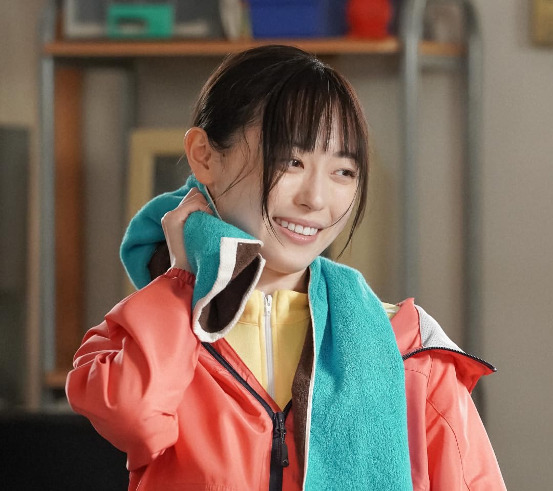 福原遥 『舞いあがれ!』岩倉舞（いわくら まい） QHD(1080×960)スマホ 壁紙・待ち受け