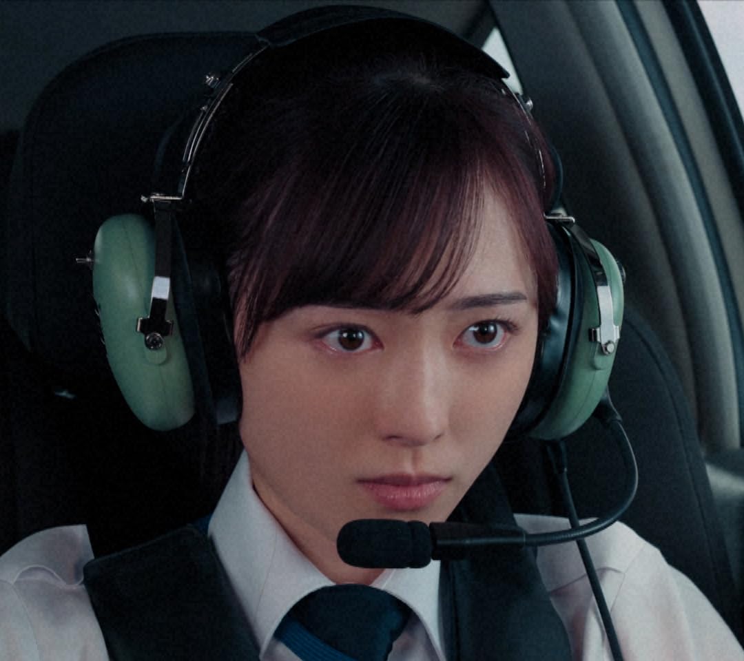 福原遥 『舞いあがれ!』岩倉舞（いわくら まい） QHD(1080×960)スマホ 壁紙・待ち受け