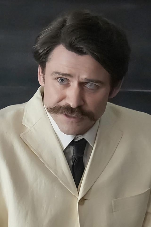 トミー・バストウ 『ばけばけ』レフカダ・ヘブン iPhone(640×960)壁紙画像