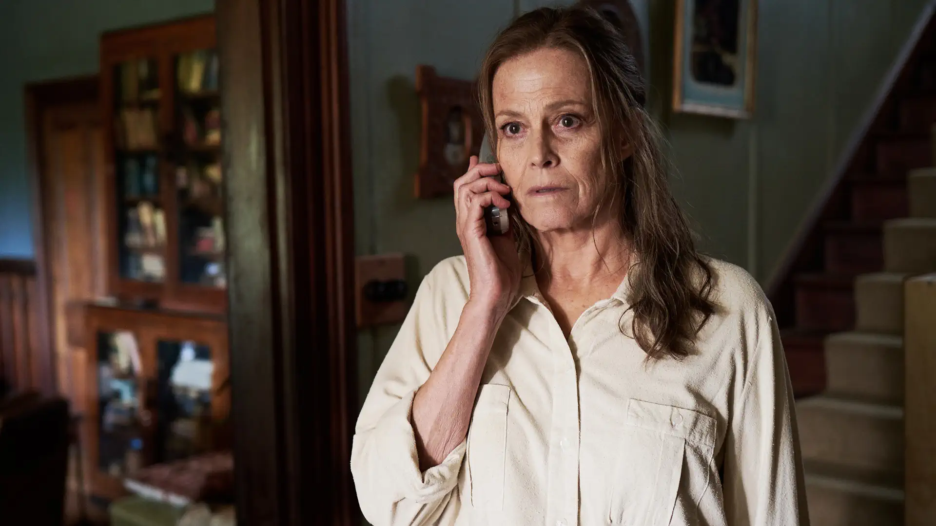 赤の大地と失われた花のサムネイル画像