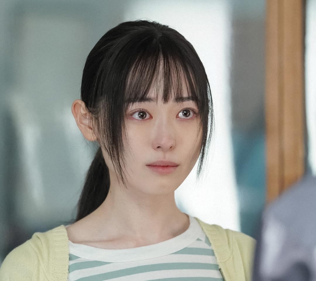 福原遥 『舞いあがれ!』岩倉舞（いわくら まい） QHD(1080×960)スマホ 壁紙・待ち受け