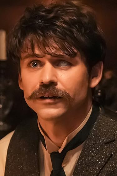 トミー・バストウ  iPhone/Androidスマホ壁紙(640×960)-1 - 『ばけばけ』レフカダ・ヘブン