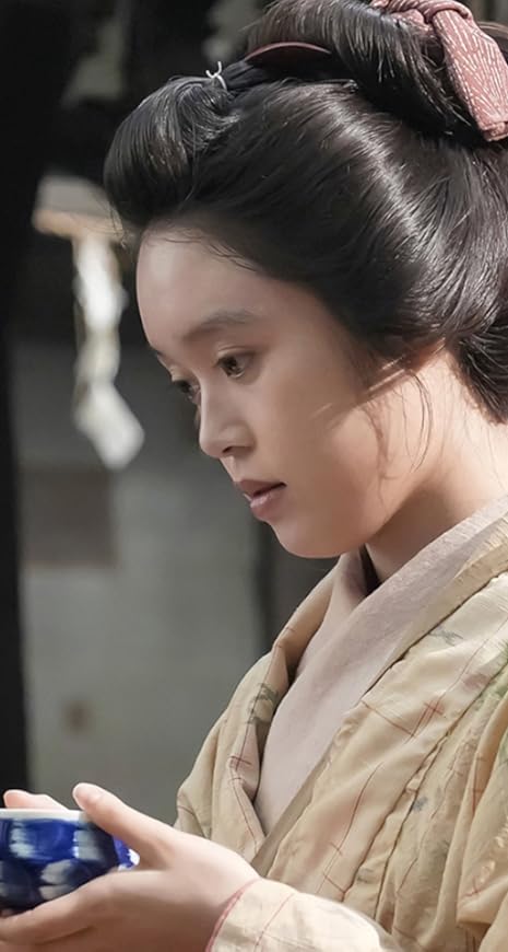 髙石あかり 『ばけばけ』松野トキ（まつの トキ） iPhoneSE/5s/5c/5 壁紙 視差効果画像