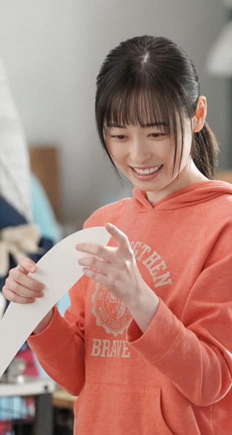 福原遥 『舞いあがれ!』岩倉舞（いわくら まい） iPhoneSE/5s/5c/5 壁紙 視差効果画像