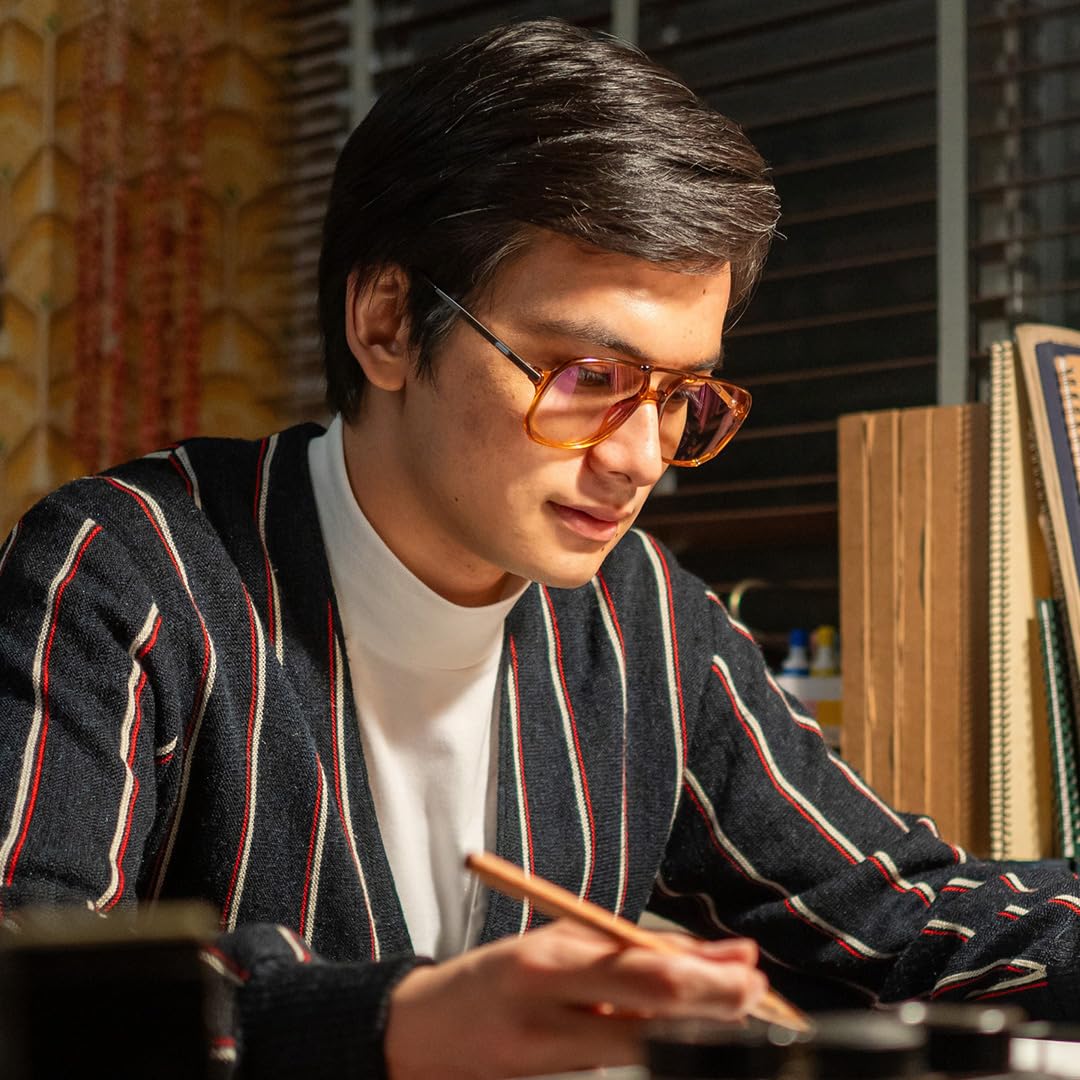 北村匠海 『あんぱん』柳井嵩（やない たかし） iPad壁紙画像