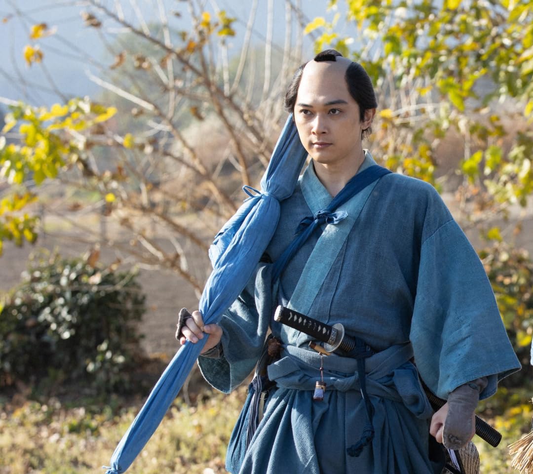 吉沢亮 『青天を衝け』渋沢栄一（しぶさわ えいいち） QHD(1080×960)スマホ 壁紙・待ち受け