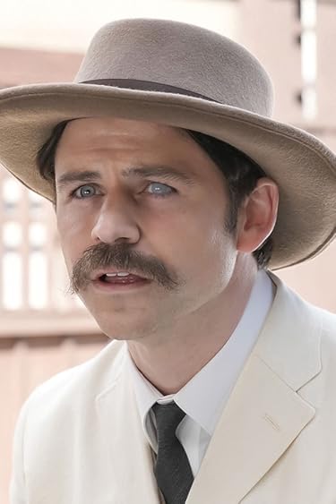 トミー・バストウ  iPhone/Androidスマホ壁紙(640×960)-1 - 『ばけばけ』レフカダ・ヘブン