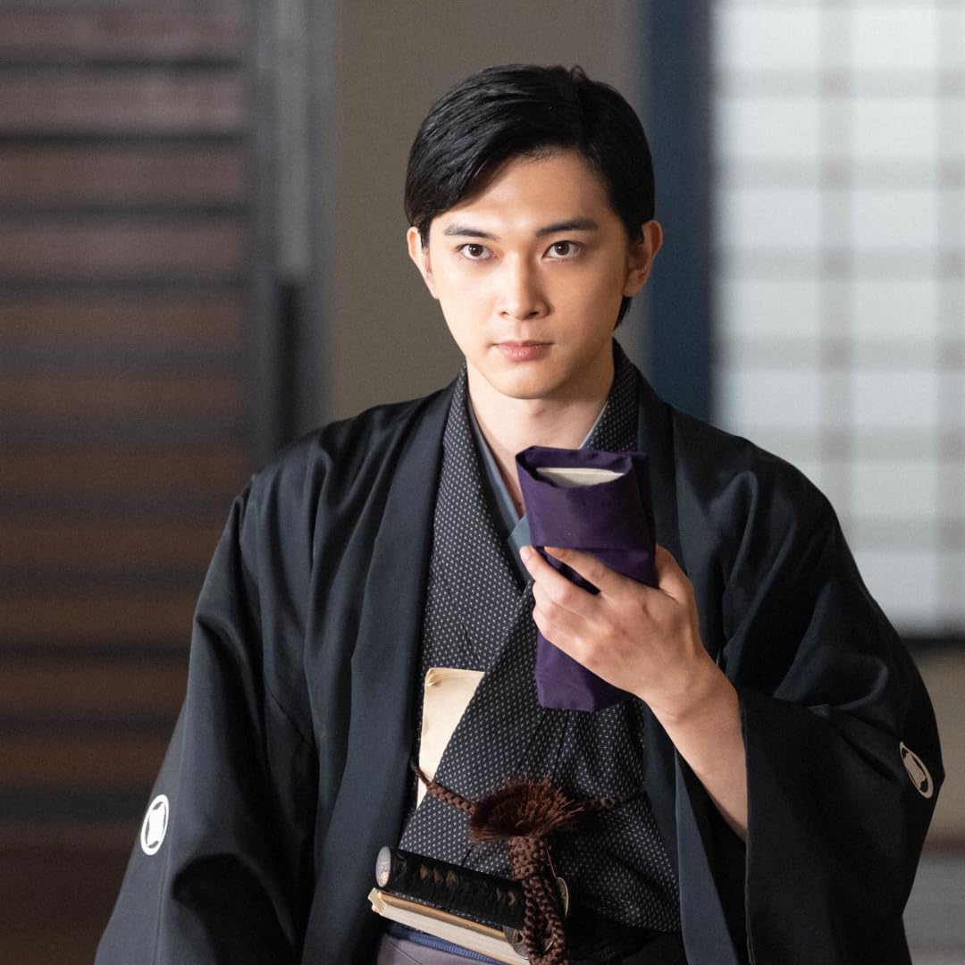 吉沢亮 『青天を衝け』渋沢栄一（しぶさわ えいいち） iPad壁紙画像